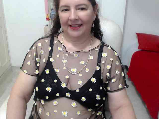 leonela-68 webcam
