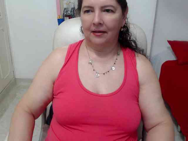 leonela-68 webcam