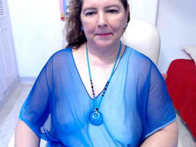 leonela-68