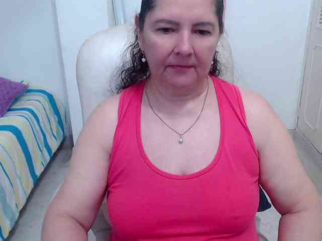 leonela-68 webcam
