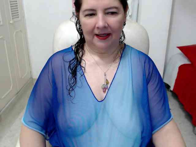 leonela-68 webcam