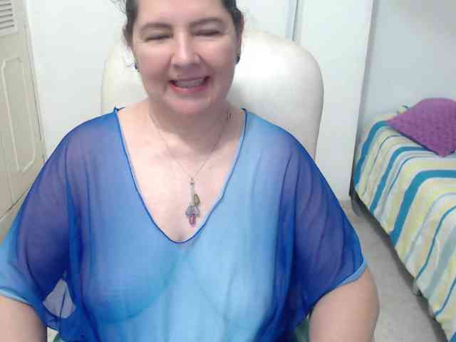 leonela-68 webcam