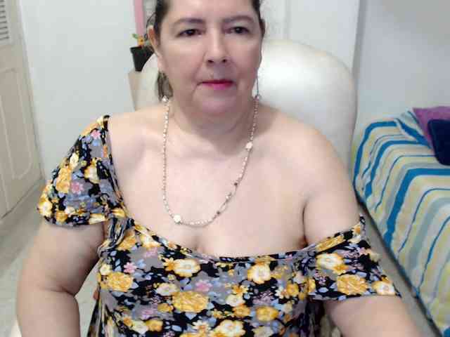 Leonela-68