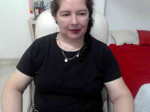 leonela-68 webcam