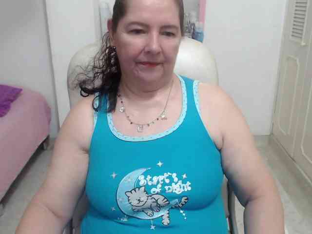 leonela-68