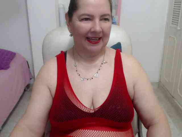 leonela-68 webcam