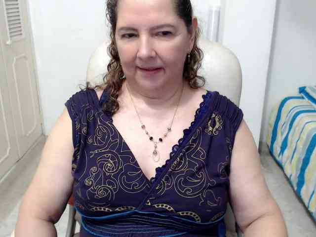 leonela-68 leonela-68