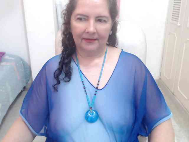 leonela-68 webcam