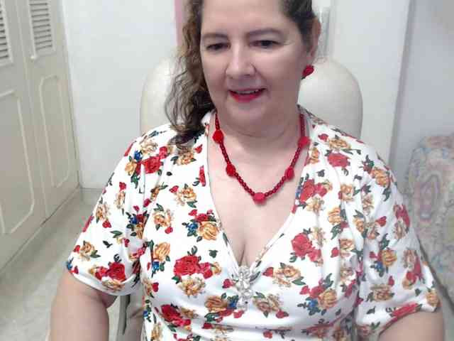 leonela-68 webcam