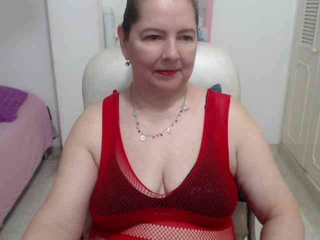 leonela-68 webcam