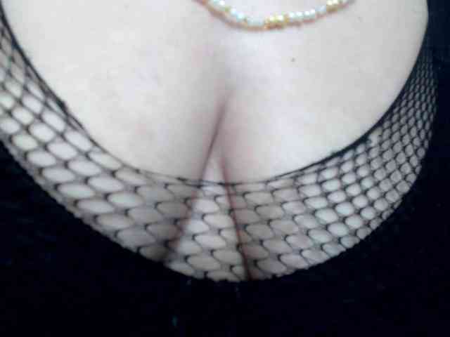 leonela-68 leonela-68