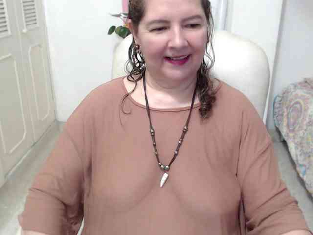 leonela-68 webcam