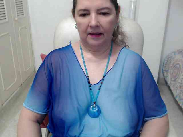 leonela-68 webcam