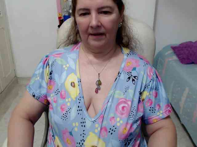 leonela-68 leonela-68