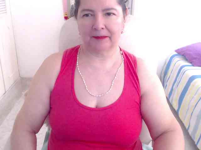 leonela-68 webcam