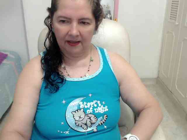 leonela-68 webcam