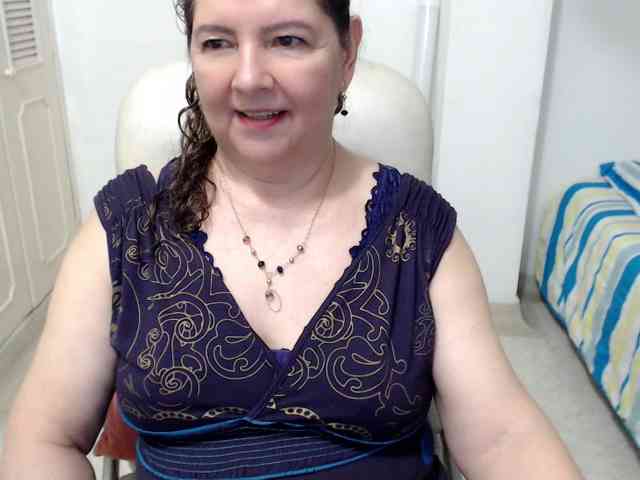 leonela-68 webcam