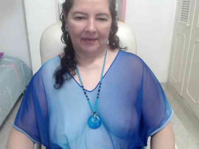 leonela-68 webcam