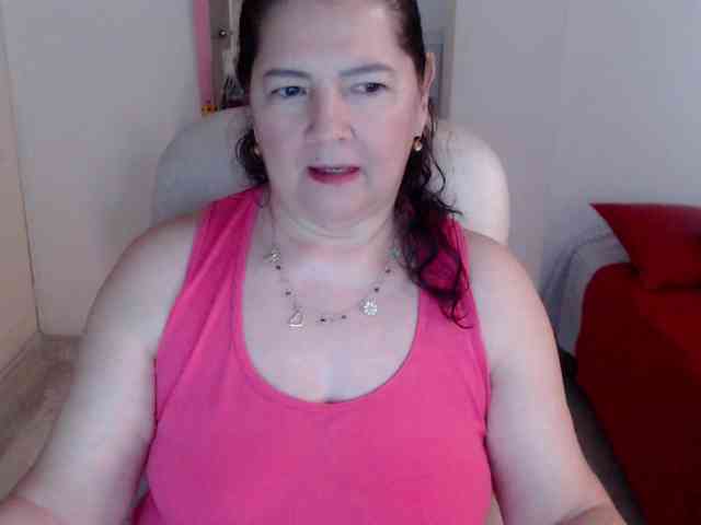 leonela-68