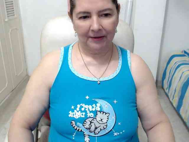 leonela-68 webcam