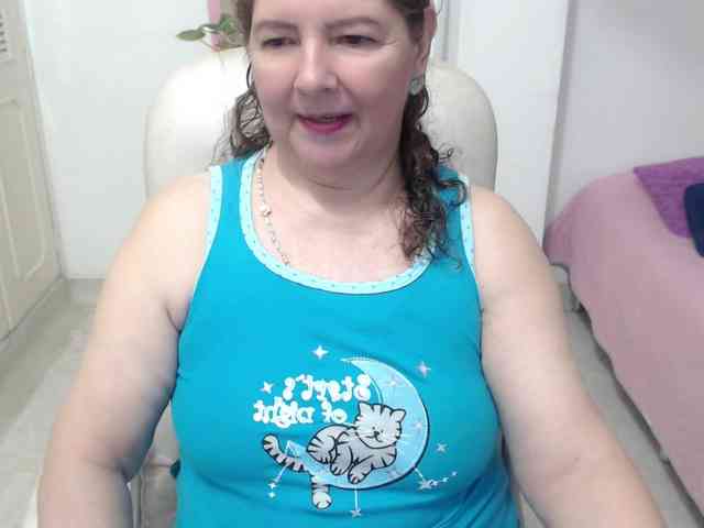 leonela-68 webcam
