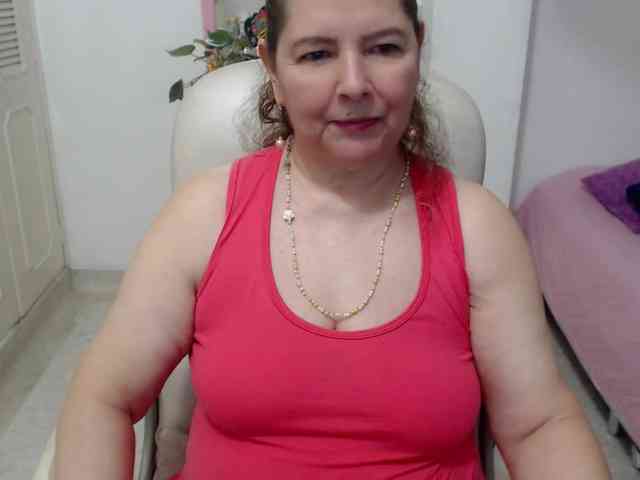 leonela-68 webcam