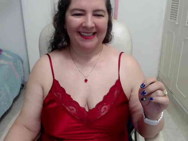 leonela-68 webcam