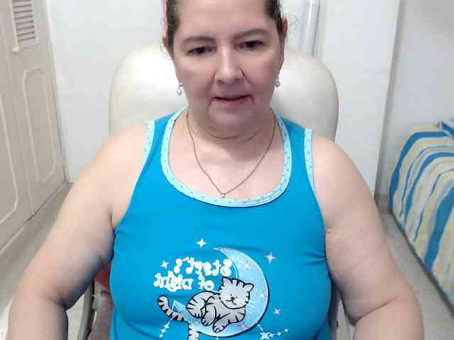 leonela-68 webcam