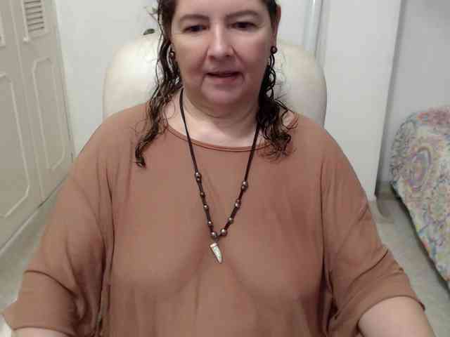 leonela-68 webcam