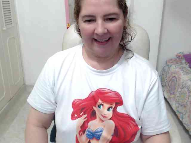 leonela-68 webcam