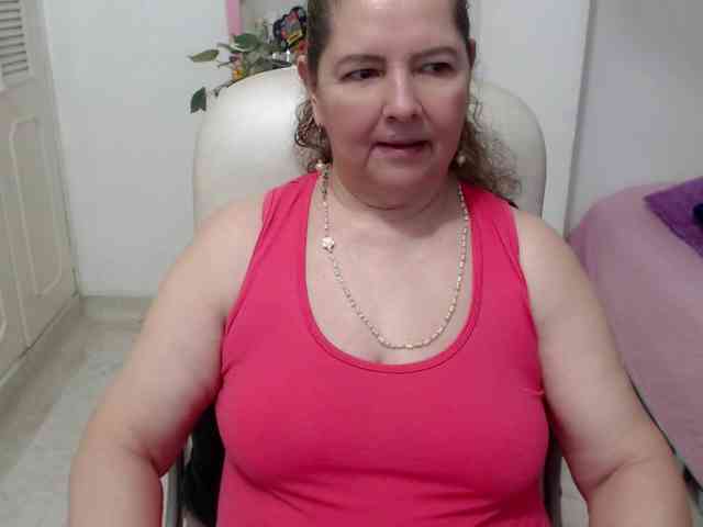 leonela-68 webcam