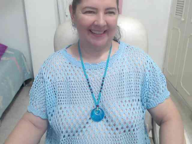leonela-68 webcam