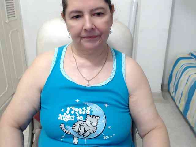 leonela-68 webcam