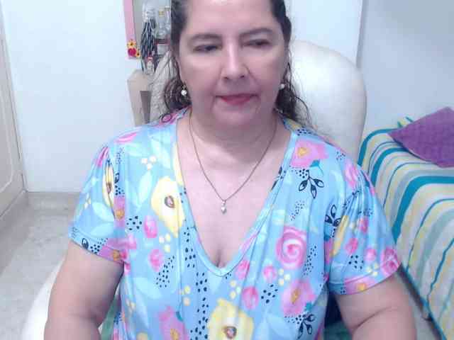 leonela-68 webcam