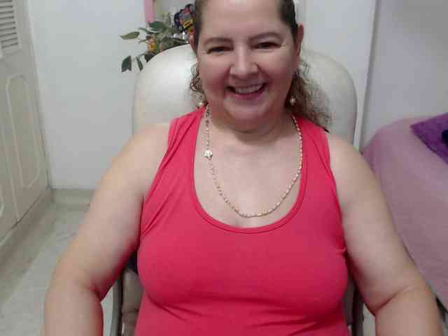 leonela-68 Live Webcam on BongaCams