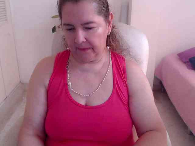 leonela-68