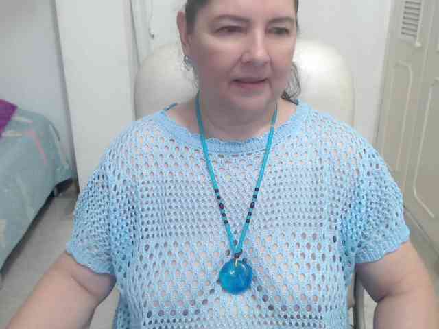 leonela-68 webcam