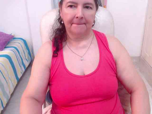 leonela-68 webcam