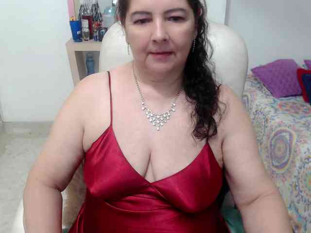 leonela-68 webcam