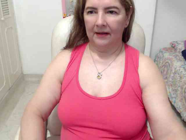 leonela-68 webcam