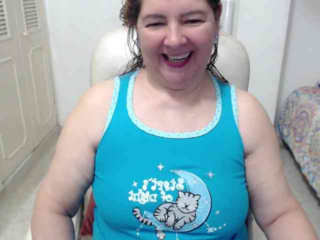 leonela-68 webcam
