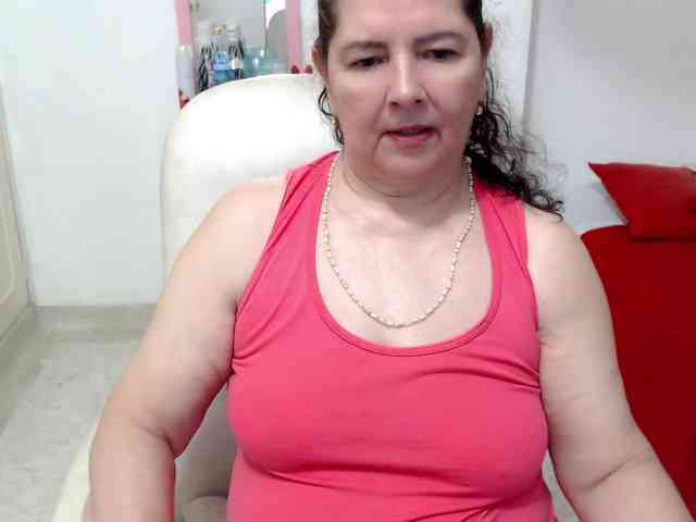 leonela-68