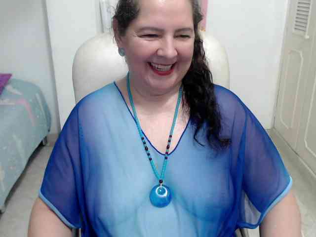 leonela-68 webcam