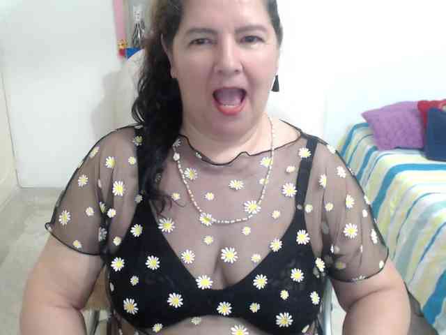 leonela-68