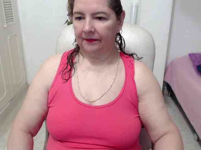 leonela-68 webcam