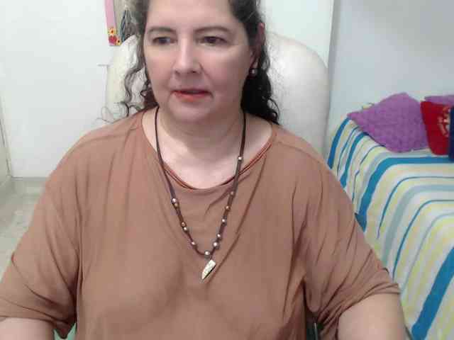leonela-68 Live Webcam on BongaCams