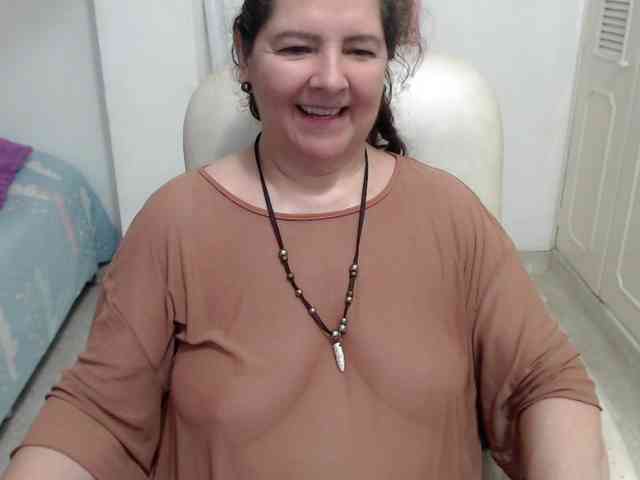 leonela-68 webcam