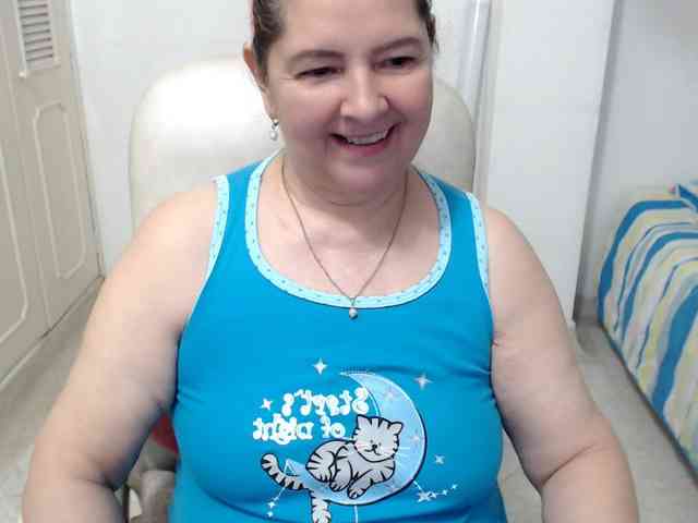 leonela-68 webcam