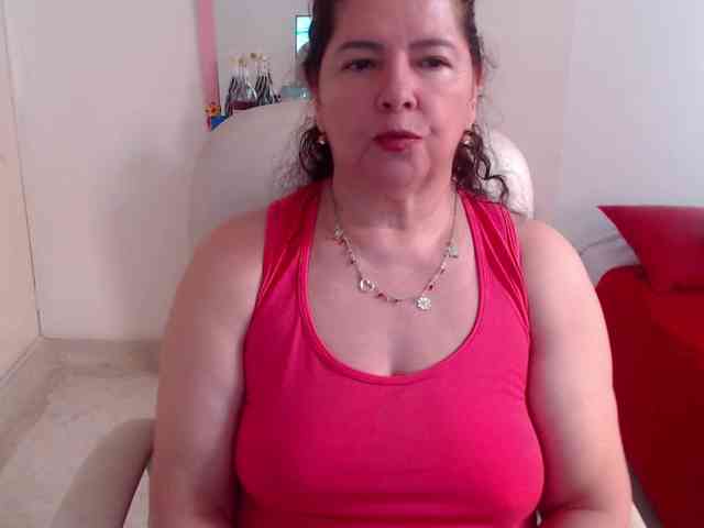 leonela-68 webcam