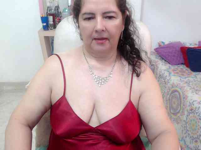 leonela-68 webcam